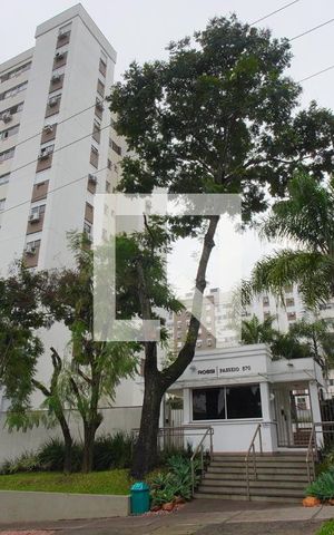 Apartamento à venda com 80m², 3 quartos e 1 vagaFachada e portaria