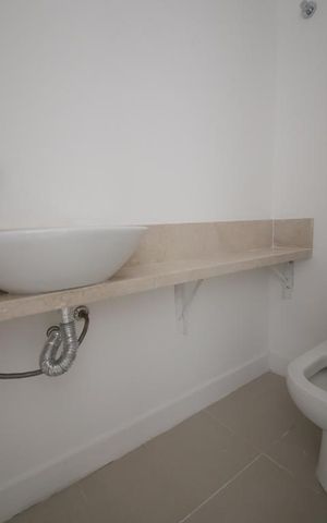 Apartamento à venda com 85m², 2 quartos e 1 vagaLavabo