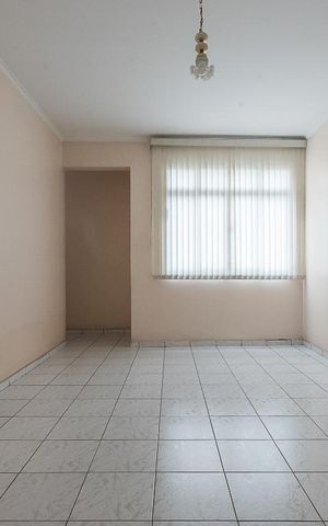 Apartamento à venda com 96m², 2 quartos e sem vaga Apartamento à venda com 96m², 2 quartos e sem vagaSala