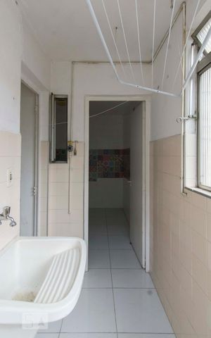 Apartamento à venda com 67m², 2 quartos e 1 vagaCozinha