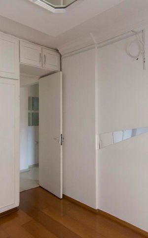 Apartamento à venda com 67m², 2 quartos e 1 vagaQuarto 2