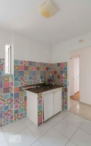 Apartamento à venda com 67m², 2 quartos e 1 vagaCozinha