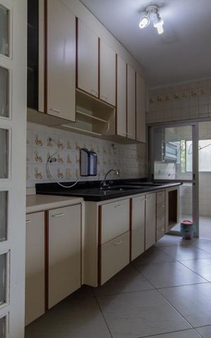 Apartamento à venda com 77m², 2 quartos e 1 vaga Apartamento à venda com 77m², 2 quartos e 1 vagaCozinha