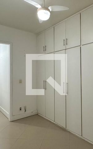 Apartamento à venda com 134m², 3 quartos e sem vaga Apartamento à venda com 134m², 3 quartos e sem vagaQuarto 02