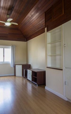 Casa de condomínio à venda com 220m², 4 quartos e 2 vagas Casa de condomínio à venda com 220m², 4 quartos e 2 vagas3º piso