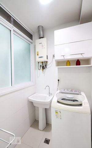 Apartamento para alugar com 85m², 2 quartos e 1 vagaÁrea de Serviço