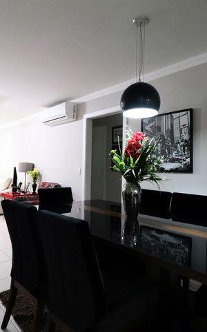 Apartamento para alugar com 85m², 2 quartos e 1 vagaSala