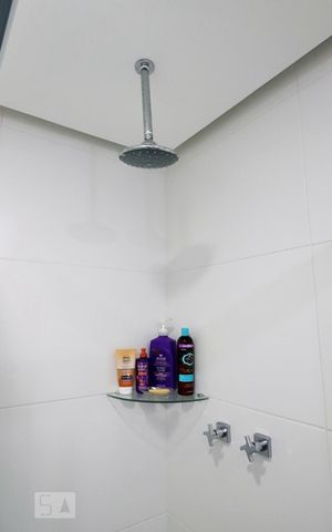Apartamento para alugar com 85m², 2 quartos e 1 vagaBanheiro Corredor