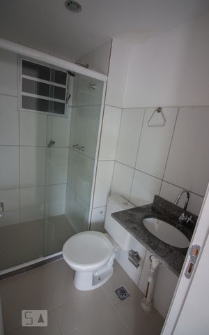 Apartamento para alugar com 68m², 3 quartos e 1 vaga Apartamento para alugar com 68m², 3 quartos e 1 vagaBanheiro