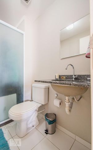 Apartamento à venda com 79m², 2 quartos e 2 vagasBanheiro 2