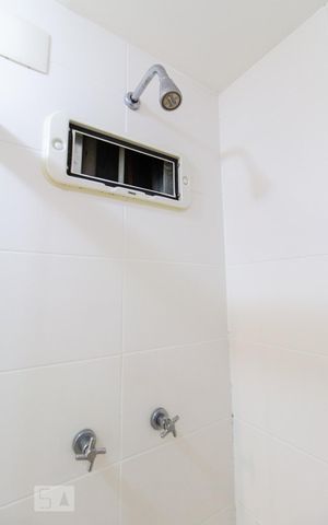 Apartamento para alugar com 48m², 1 quarto e 1 vaga Apartamento para alugar com 48m², 1 quarto e 1 vagaBanheiro
