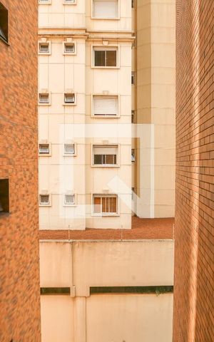 Apartamento à venda com 236m², 4 quartos e 7 vagas Apartamento à venda com 236m², 4 quartos e 7 vagasVista da Sala de TV