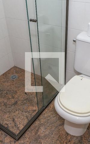 Apartamento à venda com 236m², 4 quartos e 7 vagas Apartamento à venda com 236m², 4 quartos e 7 vagasBanheiro da Suíte 4