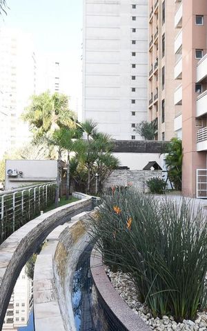 Apartamento à venda com 240m², 3 quartos e 4 vagasEspelho d`Água