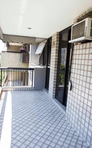 Apartamento para alugar com 100m², 2 quartos e 1 vagavaranda