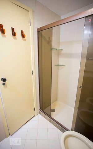 Apartamento para alugar com 100m², 2 quartos e 1 vagabanheiro suíte