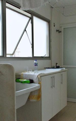 Apartamento à venda com 145m², 4 quartos e 3 vagasÁrea Serviço