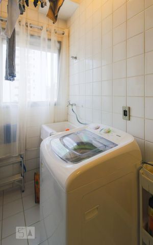 Apartamento para alugar com 44m², 2 quartos e 1 vaga Apartamento para alugar com 44m², 2 quartos e 1 vagaÁrea de Serviço