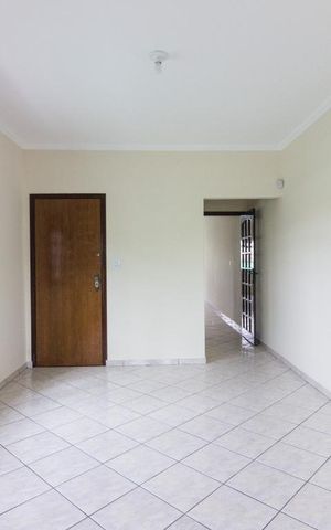 Casa à venda com 205m², 3 quartos e 7 vagasCopa