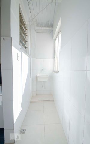 Apartamento à venda com 64m², 2 quartos e sem vagaÁrea de Serviço