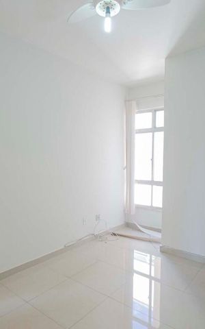 Apartamento à venda com 64m², 2 quartos e sem vagaSala