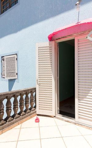 Casa à venda com 190m², 4 quartos e 3 vagasVaranda quarto 1