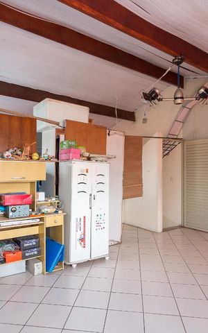 Casa à venda com 190m², 4 quartos e 3 vagasSalão superior