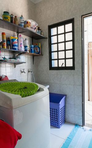 Casa à venda com 190m², 4 quartos e 3 vagasÁrea de serviço