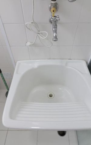 Apartamento para alugar com 65m², 2 quartos e 1 vagaCozinha e Area de serviço- tanque