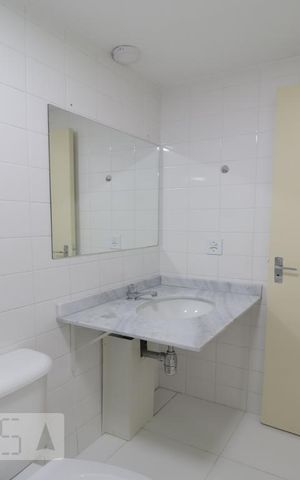 Apartamento para alugar com 65m², 2 quartos e 1 vagaBanheiro Social