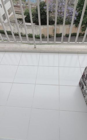 Apartamento para alugar com 65m², 2 quartos e 1 vagaSacada