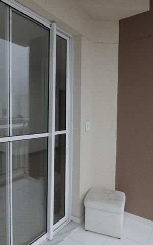 Apartamento para alugar com 65m², 2 quartos e 1 vagaSacada