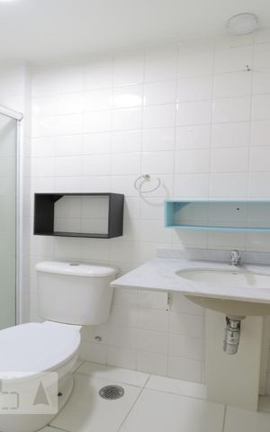 Apartamento para alugar com 65m², 2 quartos e 1 vagaBanheiro da Suíte