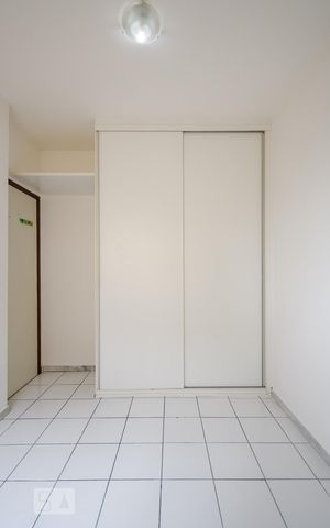 Apartamento à venda com 68m², 2 quartos e 1 vagaQuarto 2