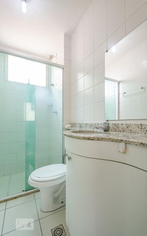 Apartamento à venda com 68m², 2 quartos e 1 vagaBanheiro 