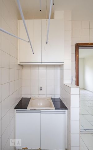 Apartamento à venda com 68m², 2 quartos e 1 vagaÁrea de Serviço