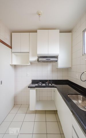 Apartamento à venda com 68m², 2 quartos e 1 vagaCozinha