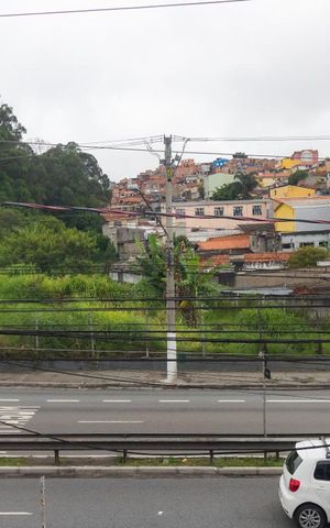Casa à venda com 493m², 2 quartos e 3 vagas Casa à venda com 493m², 2 quartos e 3 vagasVista