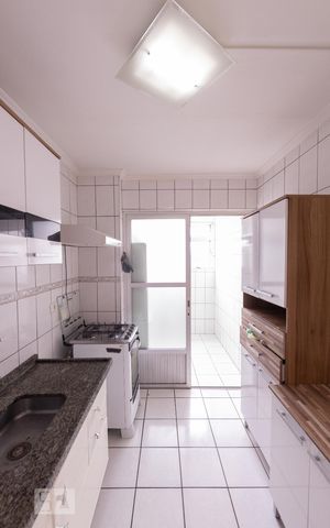 Apartamento à venda com 58m², 2 quartos e 1 vaga Apartamento à venda com 58m², 2 quartos e 1 vagaCozinha