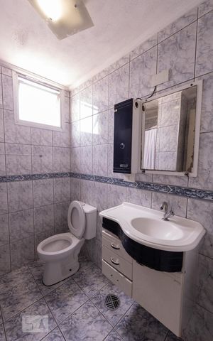Apartamento à venda com 58m², 2 quartos e 1 vaga Apartamento à venda com 58m², 2 quartos e 1 vagaBanheiro Social