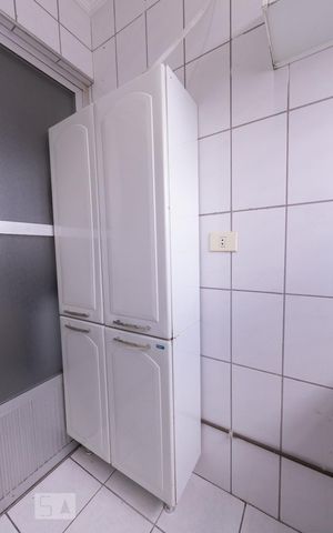 Apartamento à venda com 58m², 2 quartos e 1 vaga Apartamento à venda com 58m², 2 quartos e 1 vagaÁrea de Serviço