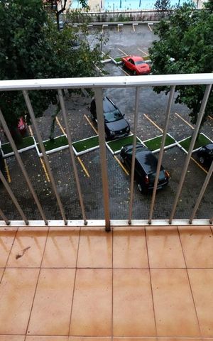 Apartamento para alugar com 90m², 2 quartos e 1 vagaSacada