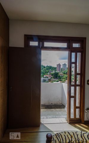 Casa à venda com 427m², 6 quartos e 6 vagasSuíte