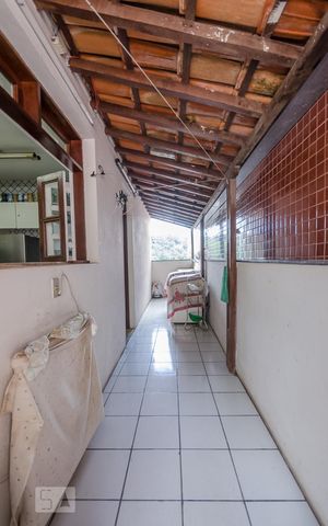 Casa à venda com 427m², 6 quartos e 6 vagasÁrea de Serviço