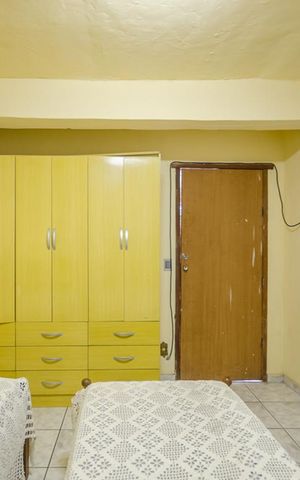Casa à venda com 427m², 6 quartos e 6 vagasQuarto 5