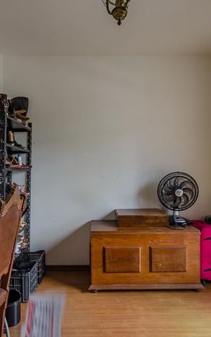 Casa à venda com 427m², 6 quartos e 6 vagasQuarto 3
