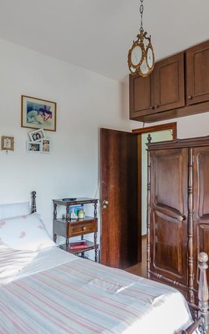 Casa à venda com 427m², 6 quartos e 6 vagasQuarto 4