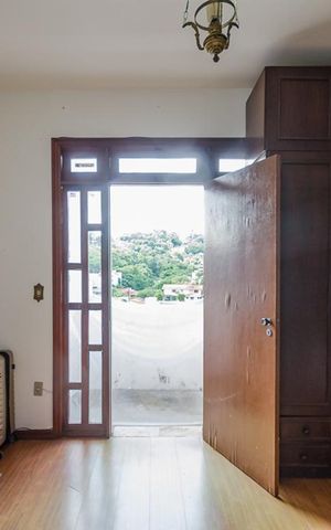 Casa à venda com 427m², 6 quartos e 6 vagasQuarto 3