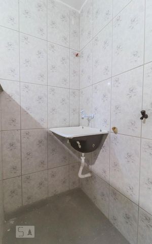 Apartamento para alugar com 31m², 1 quarto e sem vaga Apartamento para alugar com 31m², 1 quarto e sem vagaÁrea de Serviço