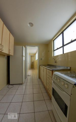 Apartamento à venda com 80m², 2 quartos e 1 vaga Apartamento à venda com 80m², 2 quartos e 1 vagaCozinha